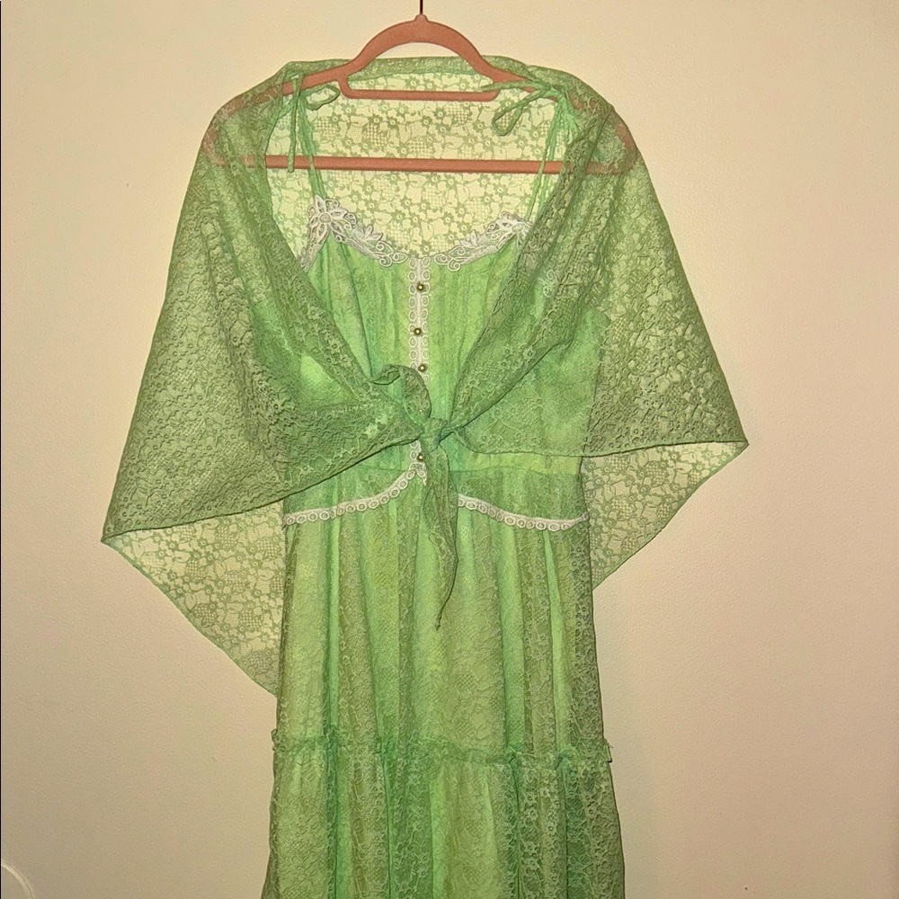 Vintage 70s Green lace maxi dress